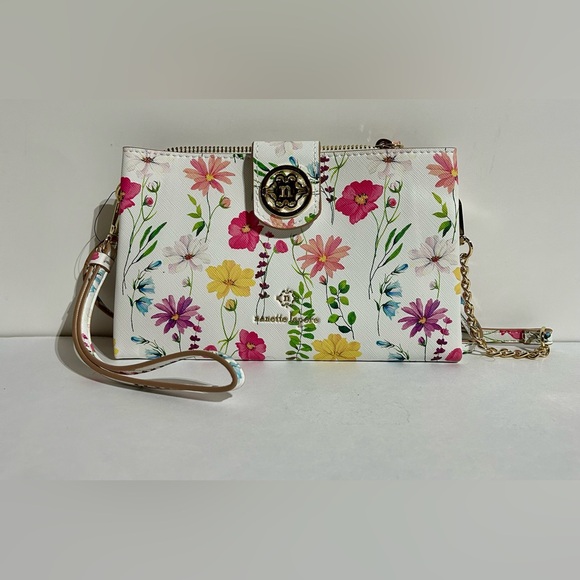 Nanette Lepore NWOT Neutral White Floral Crossbody or Wristlet Clutch 8"x5" - Picture 2 of 13